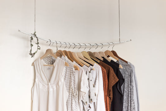 Capsule Wardrobe - Tips from the NIKIN Product Team - NIKIN EU