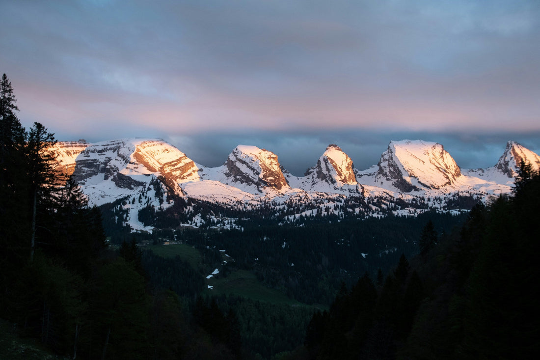 Churfirsten : une chaîne de montagnes légendaire - NIKIN EU