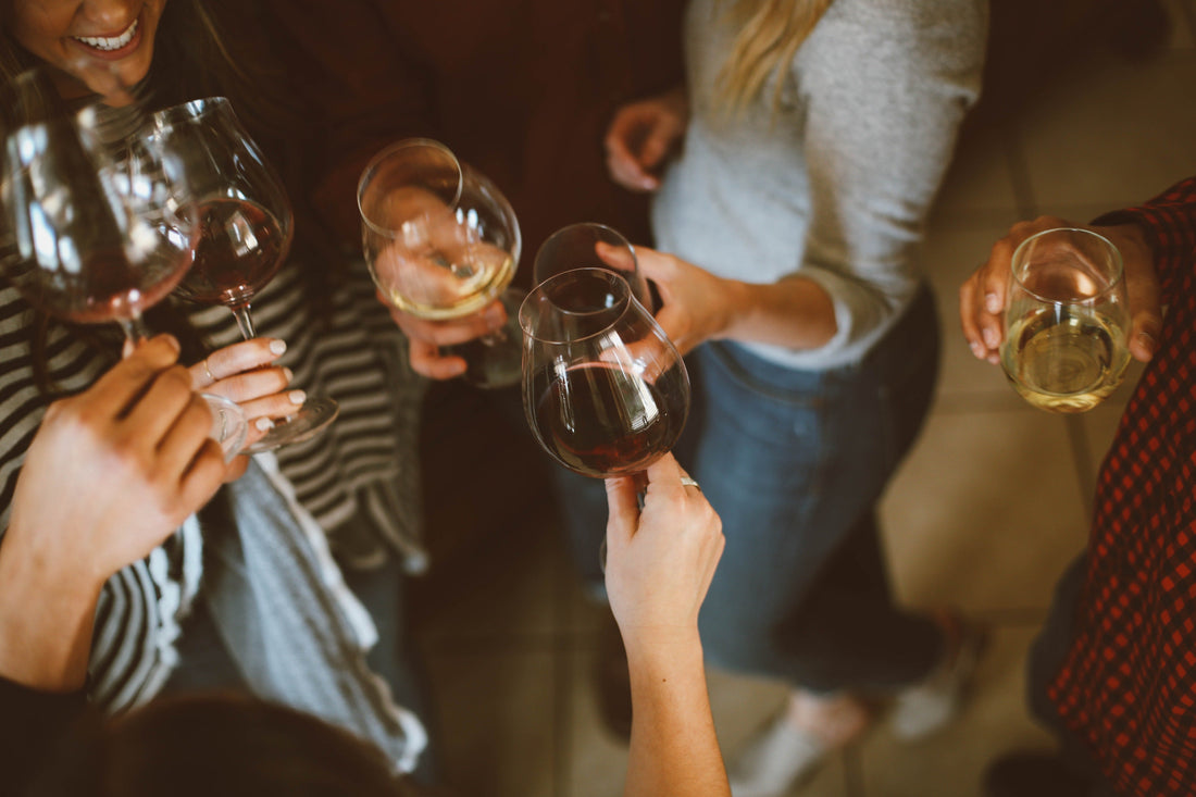 Small talk at Christmas: How to start a conversation. - NIKIN EU