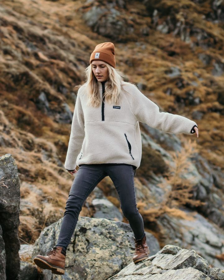 TreeFleece Pullover Teddy Women Chalk - PULLOVER - NIKIN EU