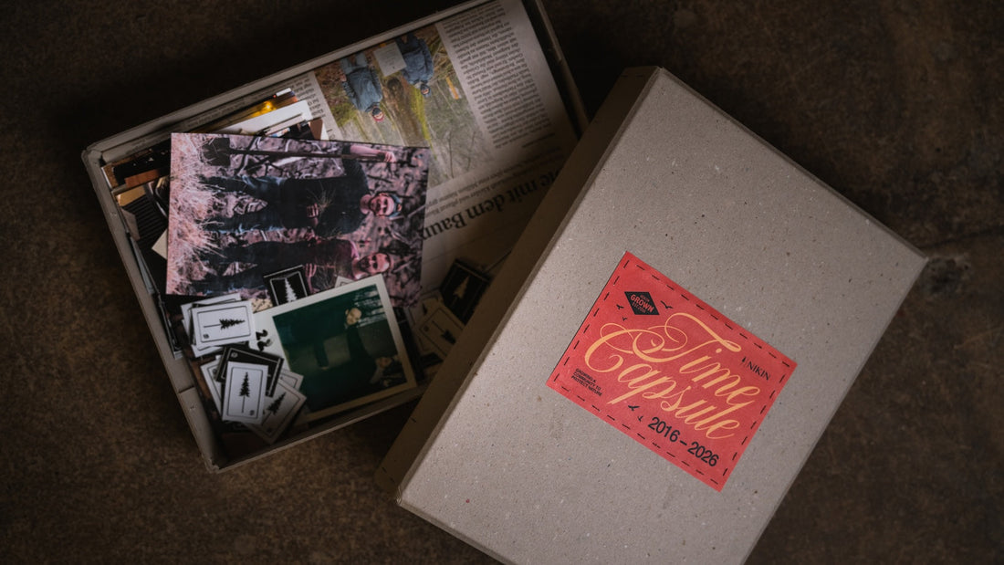 NIKIN Time Capsule Box with old memories.