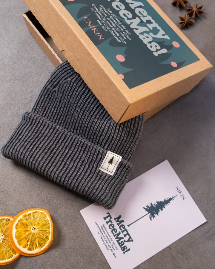 Gift-wrapped Treeanie Ribbed