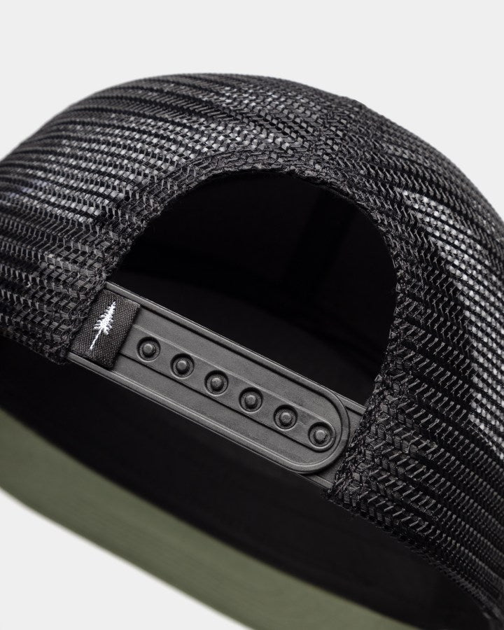 TreeCap 7Panel Trucker NIKIN Pickle