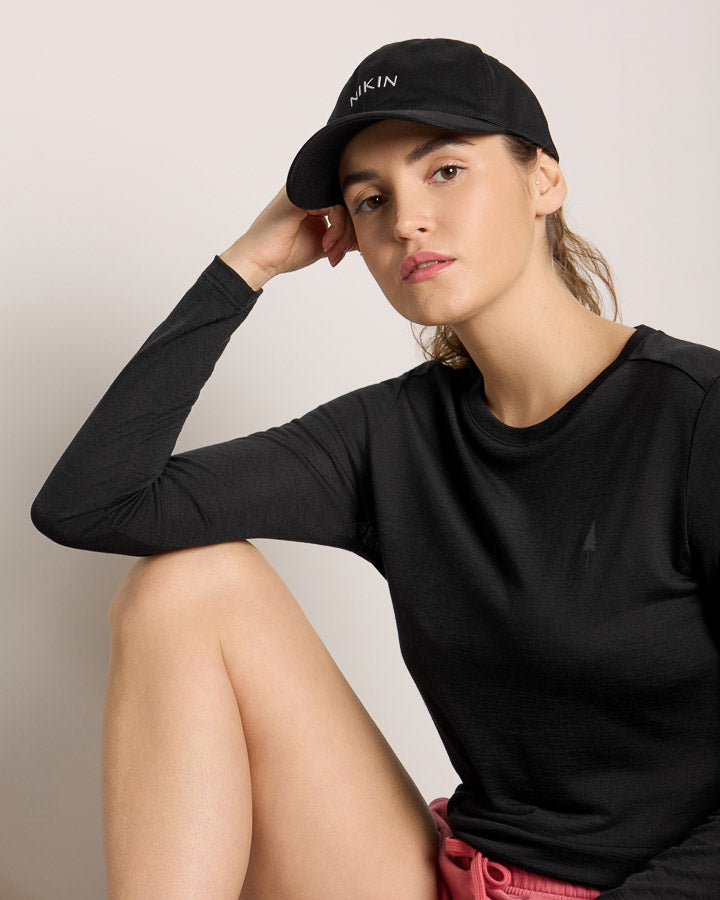 TreeShirt Women's Black Slim-Fit Long-Sleeve Wool Shirt