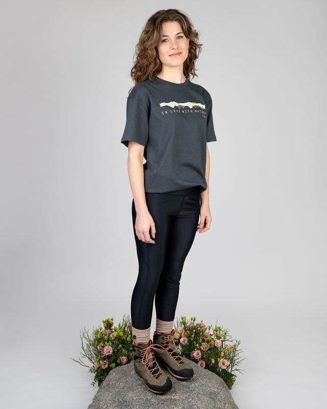 TreeShirt Mountain Panorama - Dark Anthracite - TSHIRT - NIKIN